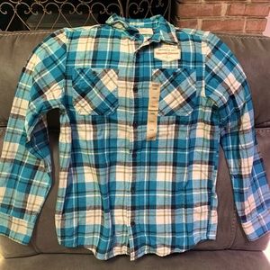 Long sleeve button up shirt